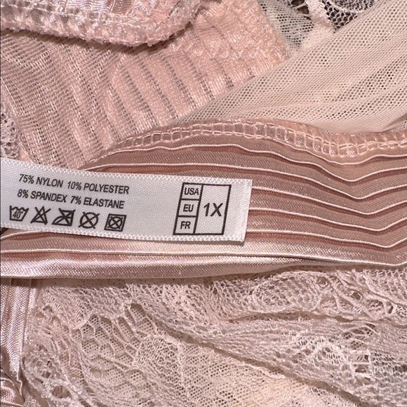 Eloquii Lace Bodysuit in Soft blush Pink size 1X - Picture 7 of 7
